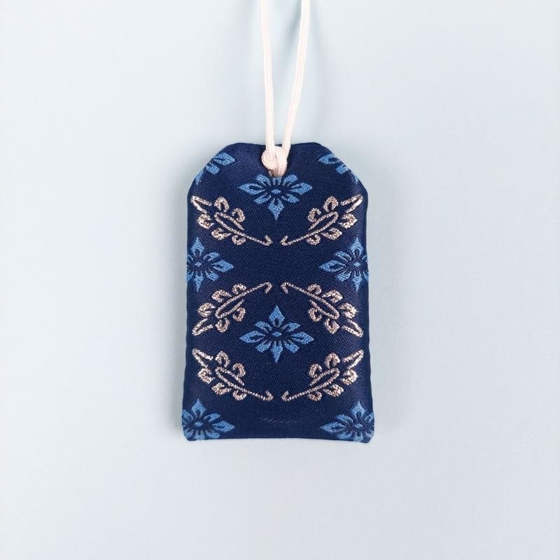 omamori-bleu-reussite-scolaire-738.jpg