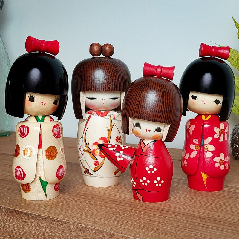 poupee-kokeshi-ombrelle-828.jpg