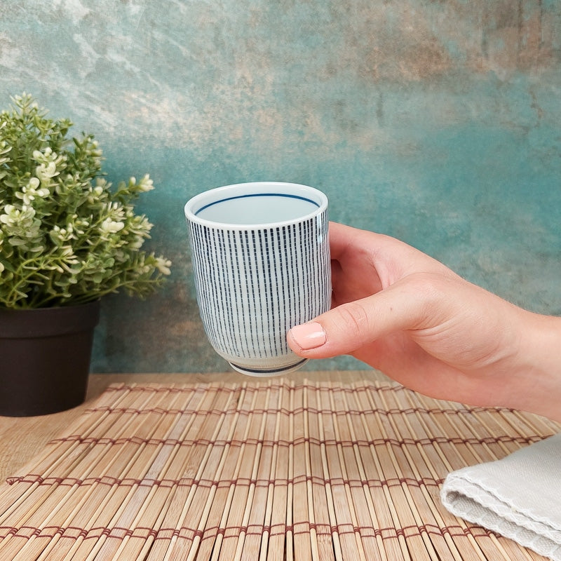tasse-japonaise-yunomi-graphique-650.jpg